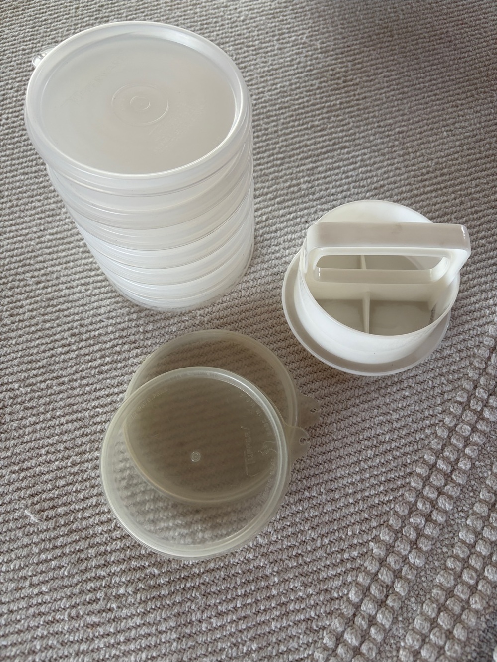 Vintage 4" Tupperware Burger Press 884, 6 Storage Keepers 882 and 3 Lids 215